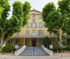 Centre Saint Barthelemy.webp